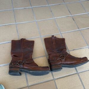 Frye men’s brown boots size 11